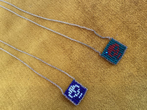 Collares de varios colores Kalosoma