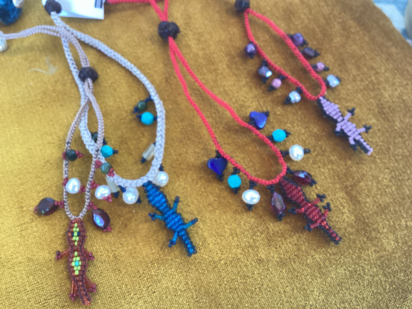 Pulseras de varios colores Kalosoma