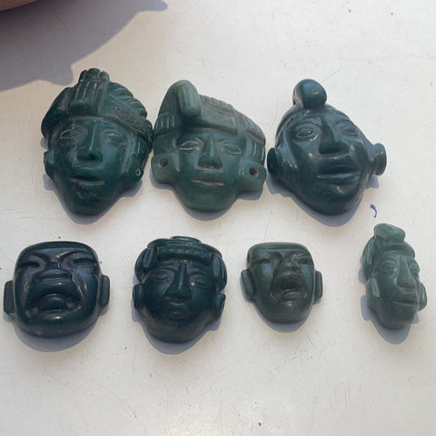 Piezas de Jade